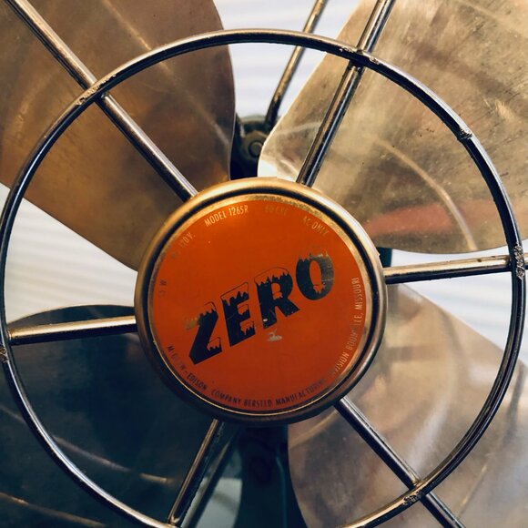 Vintage fan (McGraw-Edison Company) - Picture 2 of 5